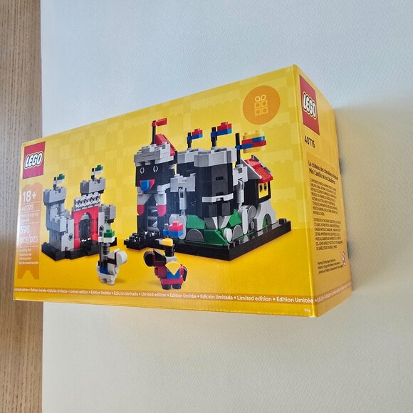 LEGO Mini Knight's Castle (40775) - Limited Edition - New, perfect condition box - Picture 4 of 8